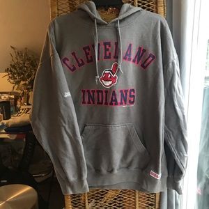 Cleveland Indians sweatshirt